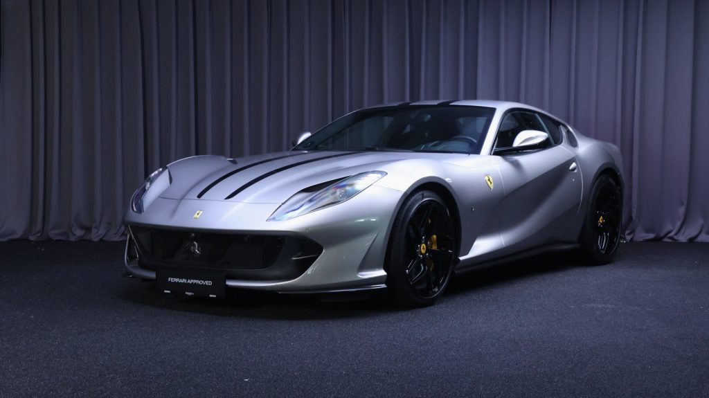 Ferrari 812 Superfast DCT
