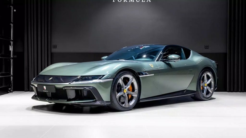 Ferrari 12Cilindri DCT