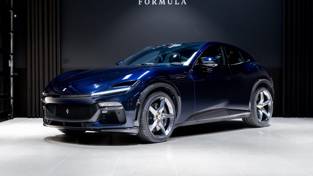 Ferrari Purosangue DCT